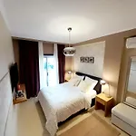 Pensionat Sunhouse 3*